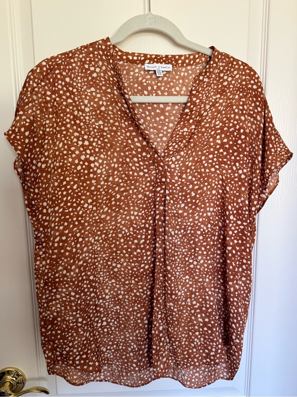 Maison D Amelie Rust Spot Print V-Neck Short Sleeve Blouse